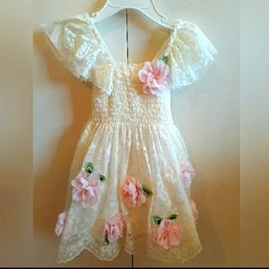 NWT Beautiful Little Girl's Ivory Lace Dress with Flowers